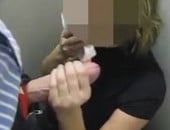 Transando no avião, no banheiro da aeronave